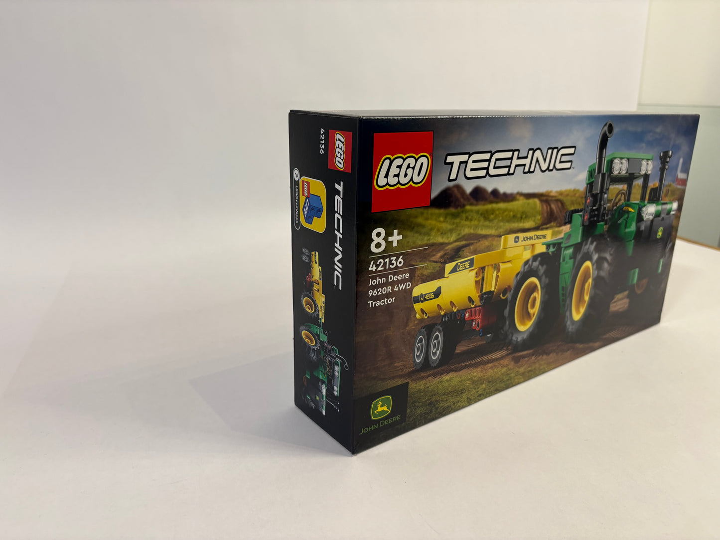 Lego 42136 Technic John Deere 9620R 4WD Tractor